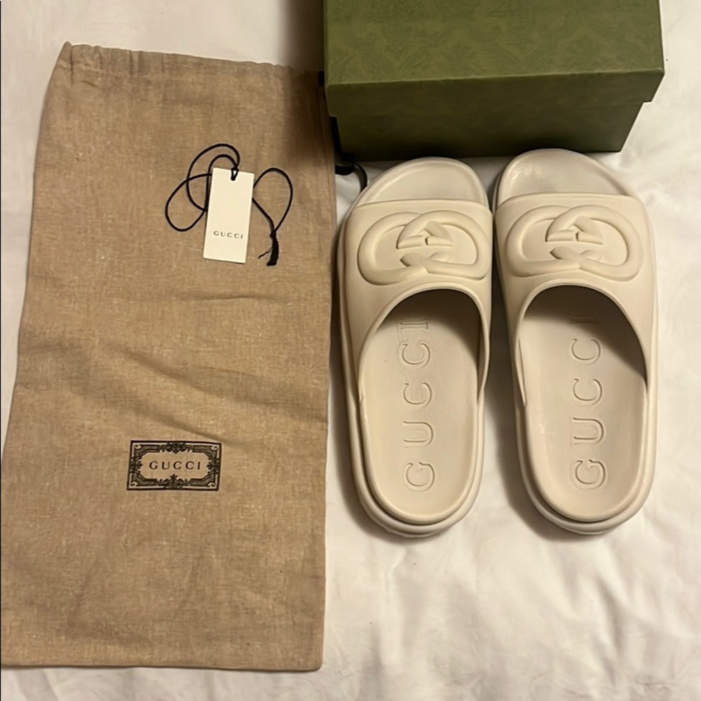 Gucci Cream Sandals
